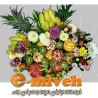 سبد هدیه بزرگ گل آرایی شده